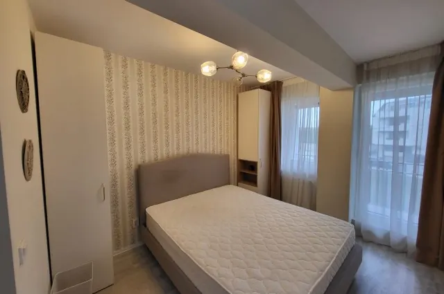 Apartament 3 camere de închiriat – Otopeni, Strada 23 August, fotografia 3